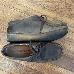 Clarks Wallabee Brown Leather Low Lace Up - Size 7.5